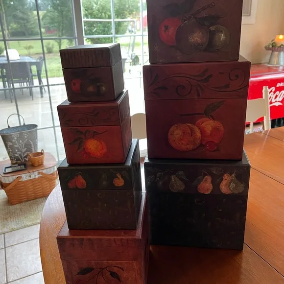 Primitive stackable boxes - Picture 7 of 7